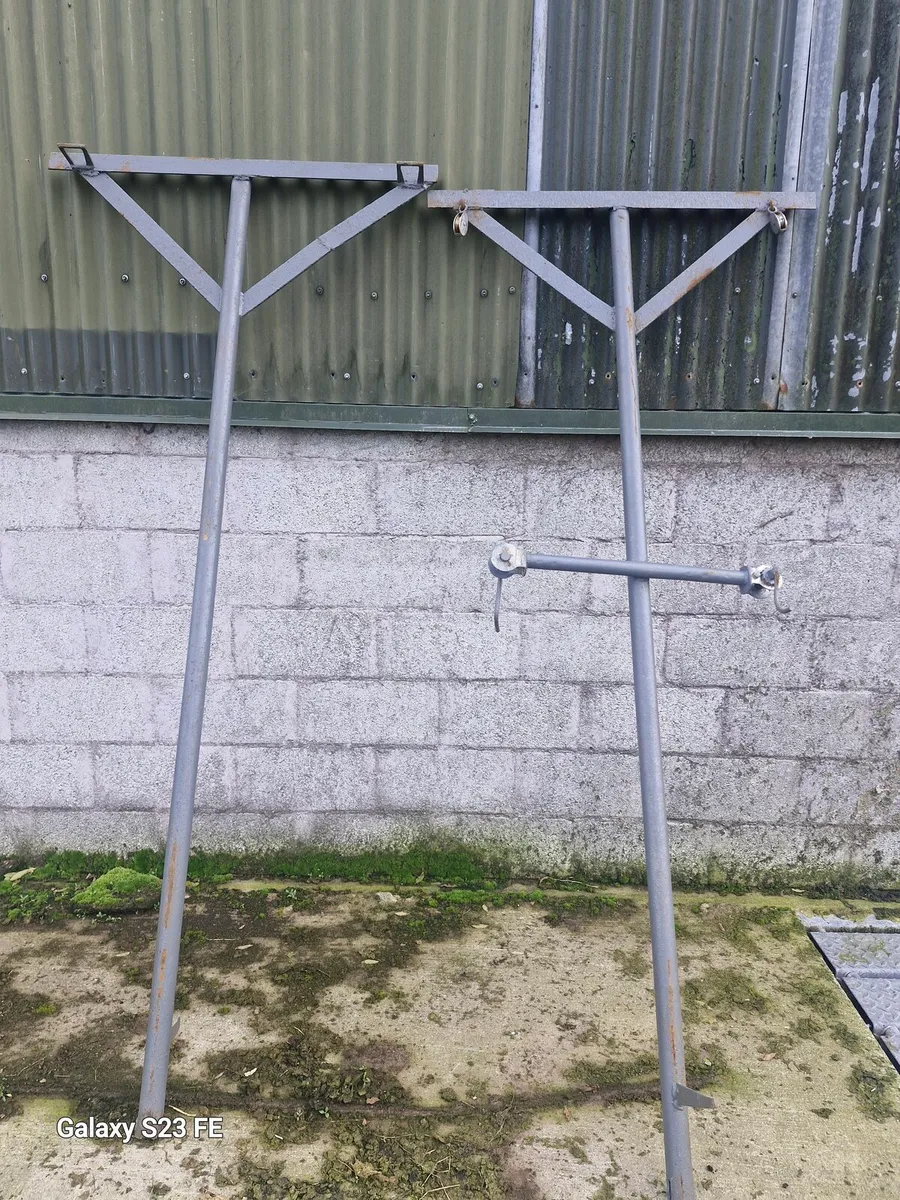 clothes  line