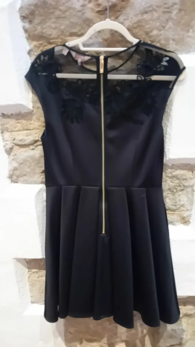 Ladies fashion - Image 2