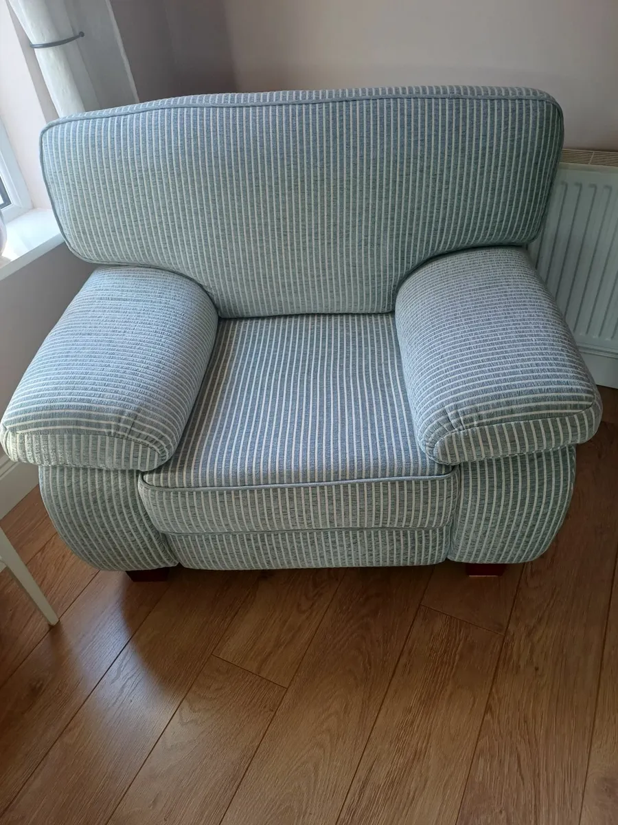Sofas - Image 3