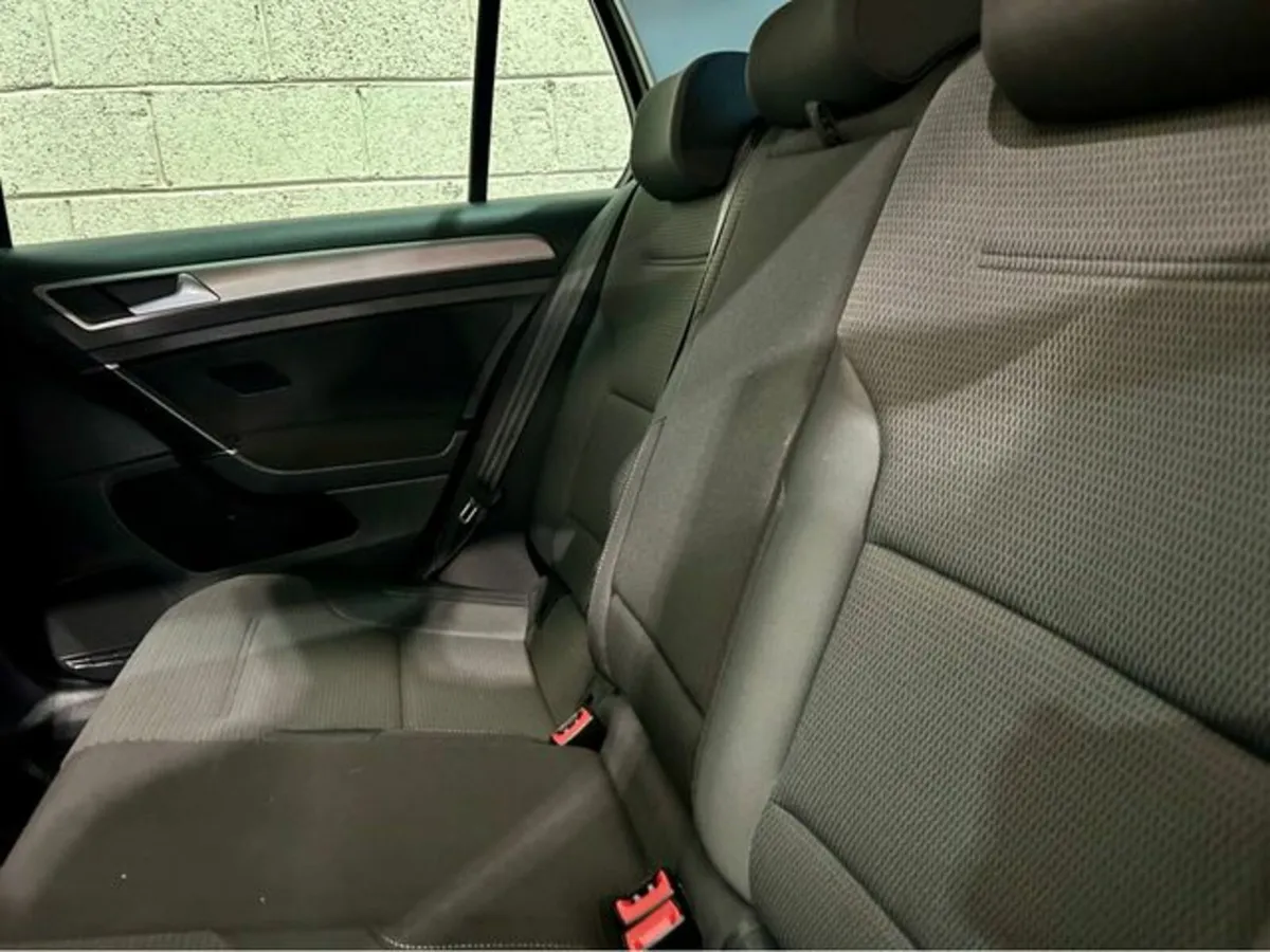 Volkswagen Golf 1.2 Comfortline Connect - Image 2