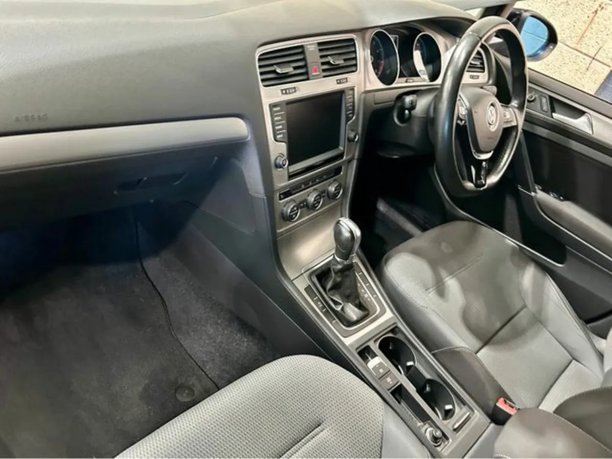Volkswagen Golf 1.2 Comfortline Connect - Image 4