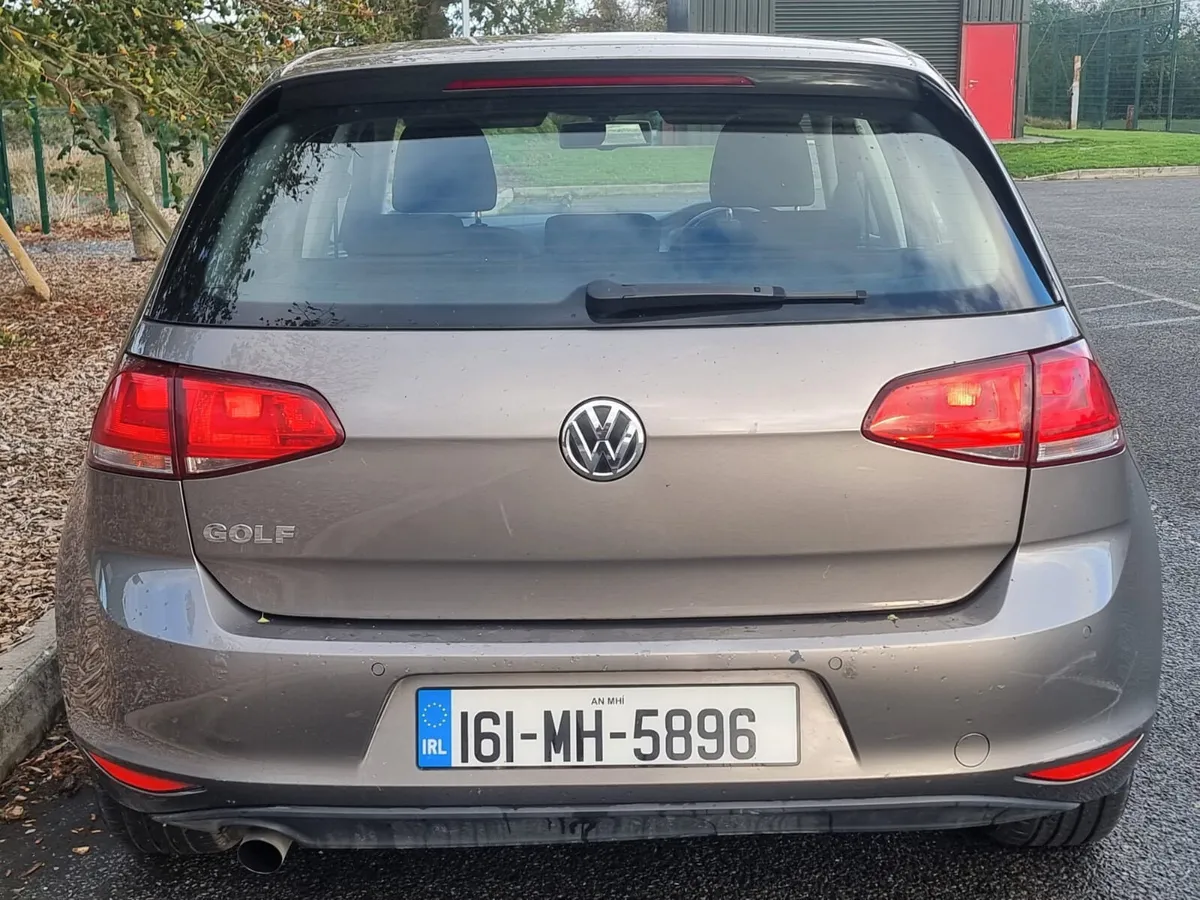 2016 VOLKSWAGEN GOLF NCT 08/27 1.0L TAXED €8,900 - Image 4