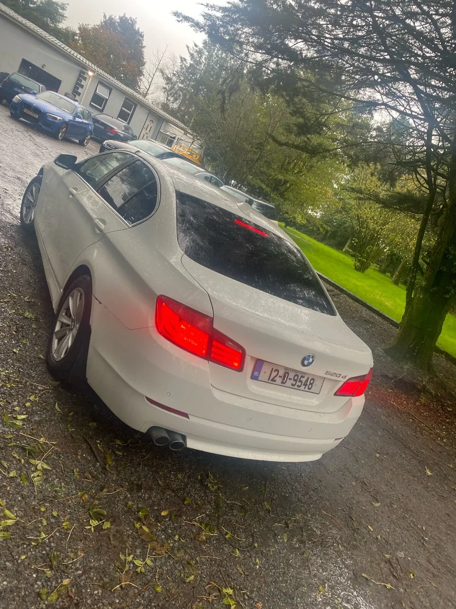 2012 bmw f10 2.0 diesel whie - Image 4