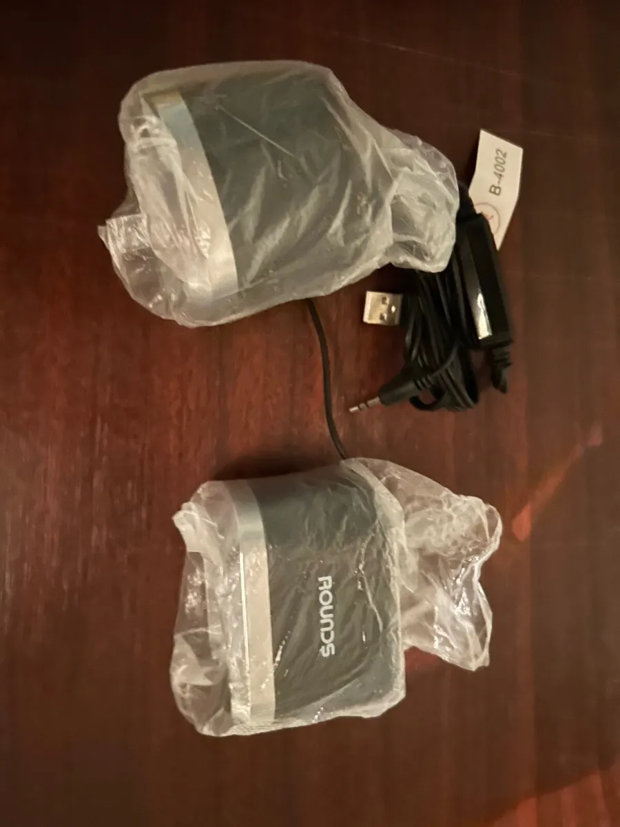 Speakers - Image 1