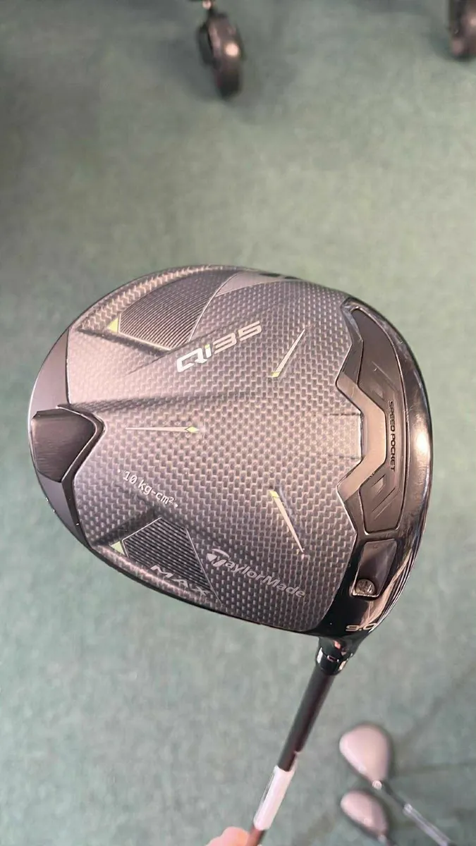 Taylormade Qi35 9.0+3 wood+4 Hybrid All 3 FOR €899 - Image 2