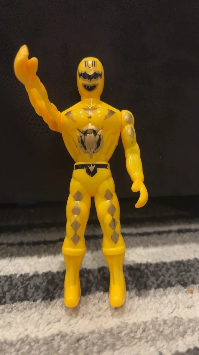 Power Rangers Figures - Image 1
