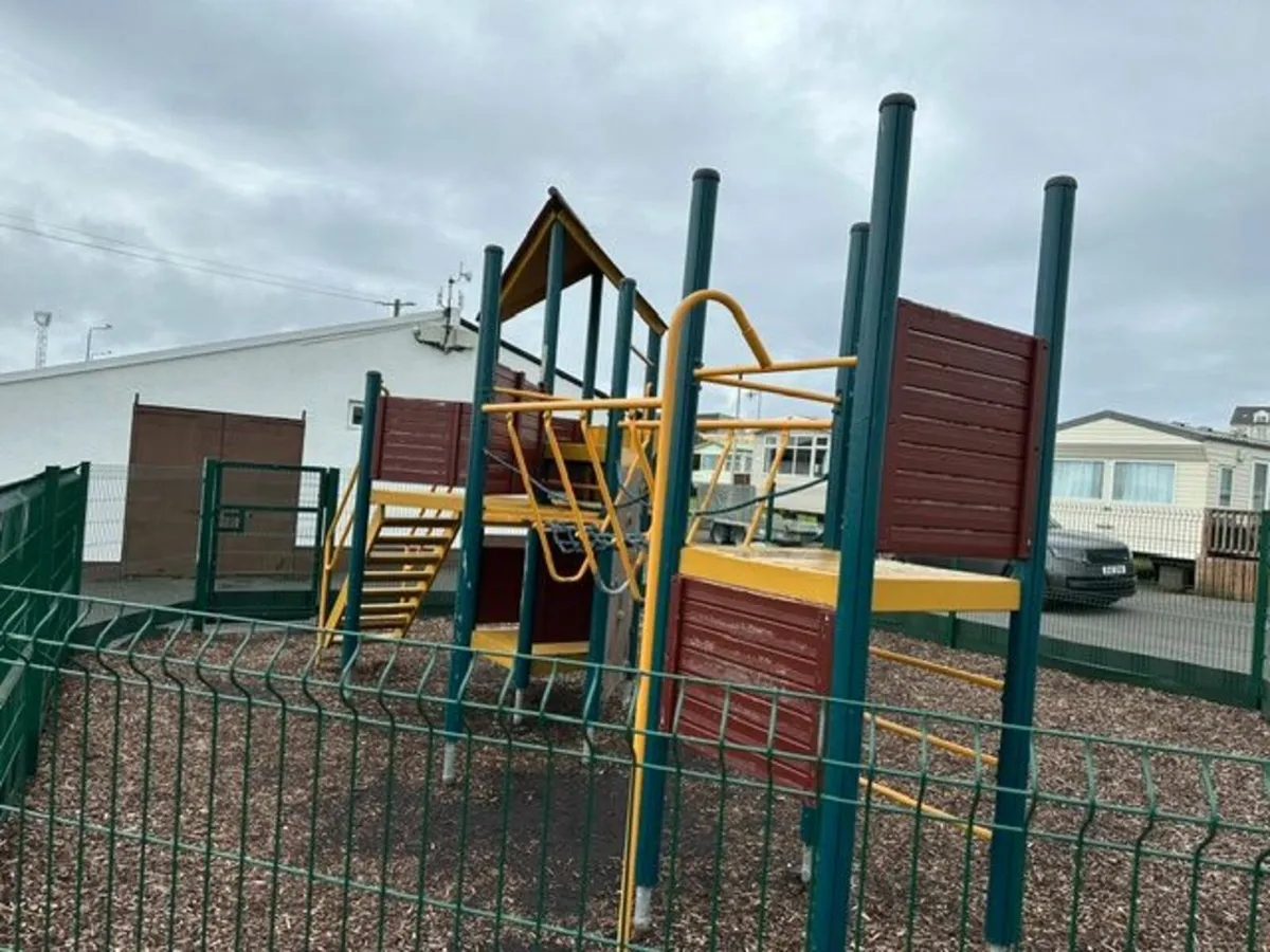 Playground Equipment - Image 4