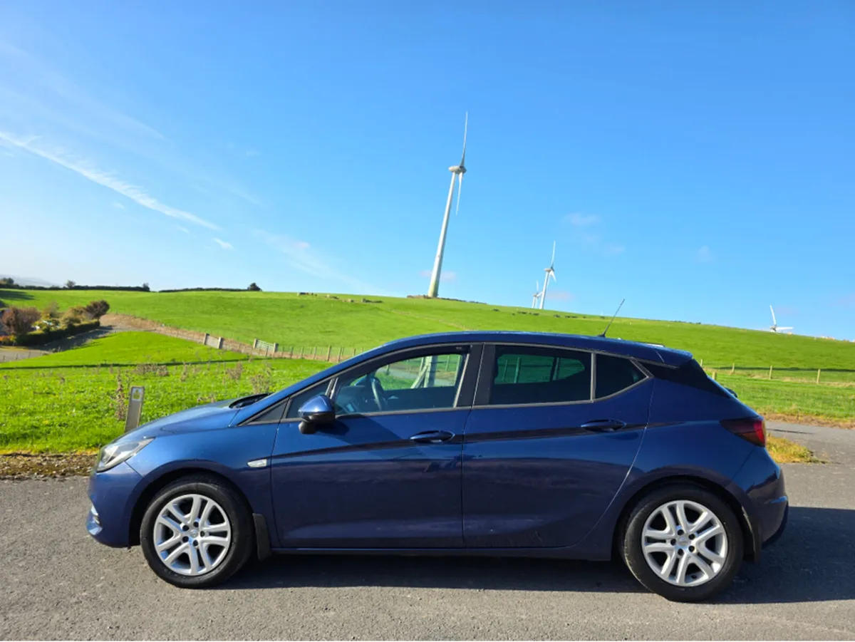 Opel Astra SC-1.5 TURBO D 105PS FINANCE AVAILABLE - Image 4