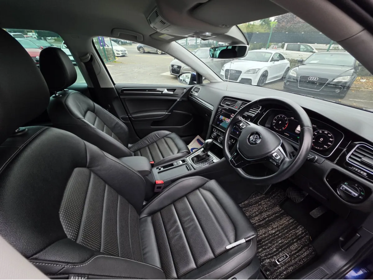 Volkswagen Golf ( 192 REG ) HIGHLINE FULL LEATHER - Image 2