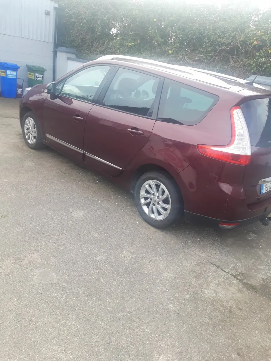 Car - Image 4