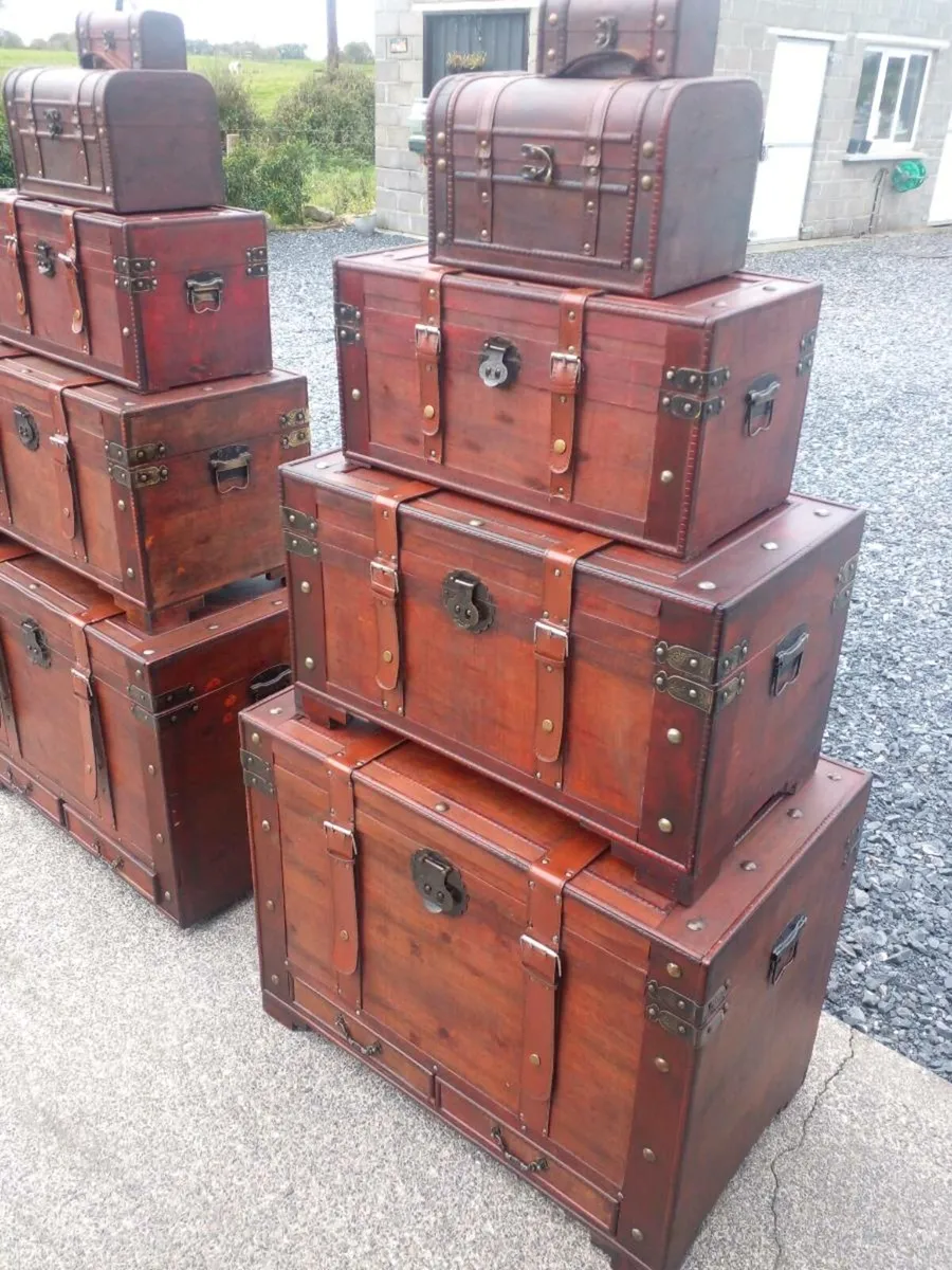 Storage trunks - 3 sets €150 per set each - Image 2