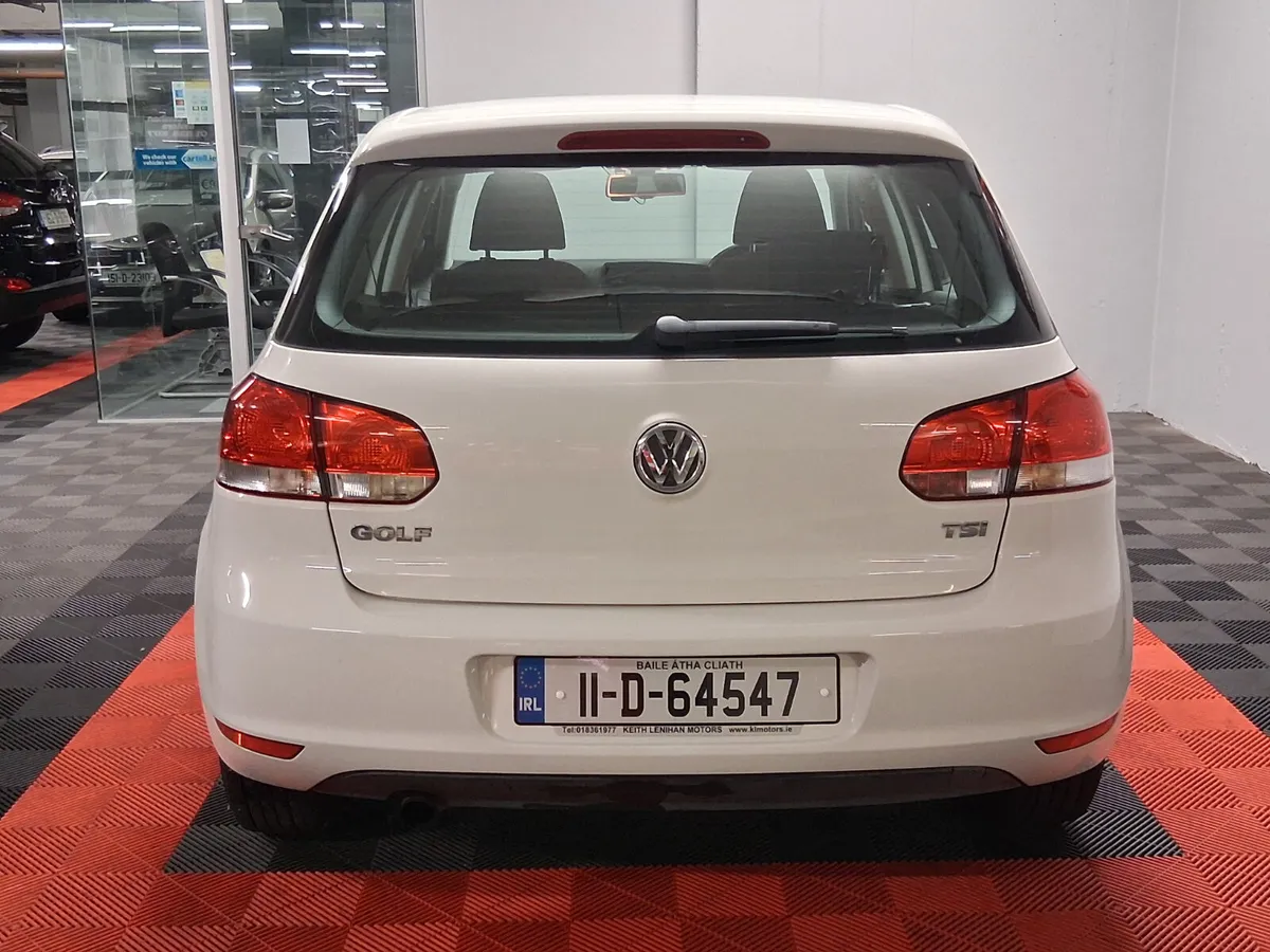 2011 Volkswagen Golf **LOW MILEAGE** - Image 4