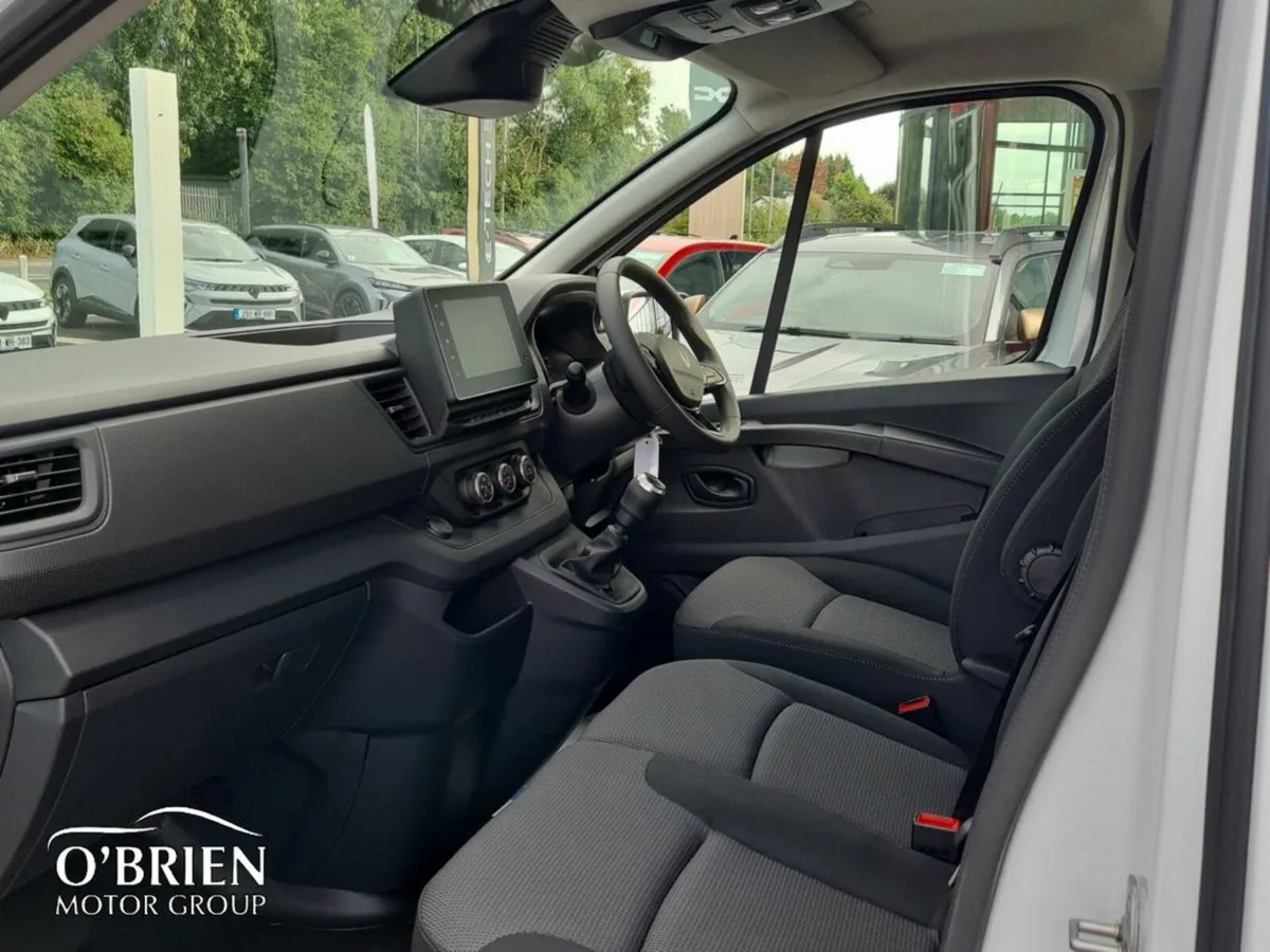 Renault Trafic TRAFIC LL30 BLUE DCI 150 ADVANCE - Image 4