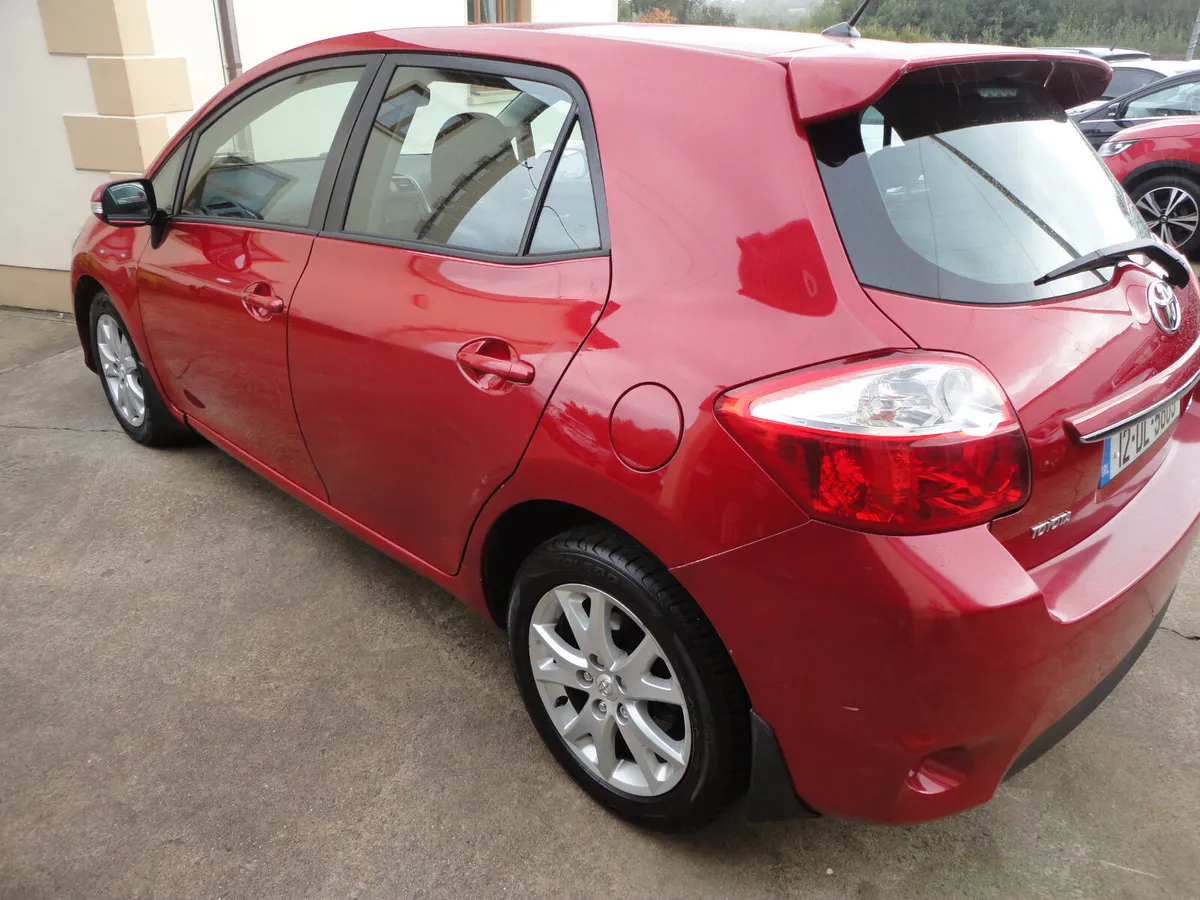 2012 Toyota Auris 1.4 D4D TR 5DR - Image 3