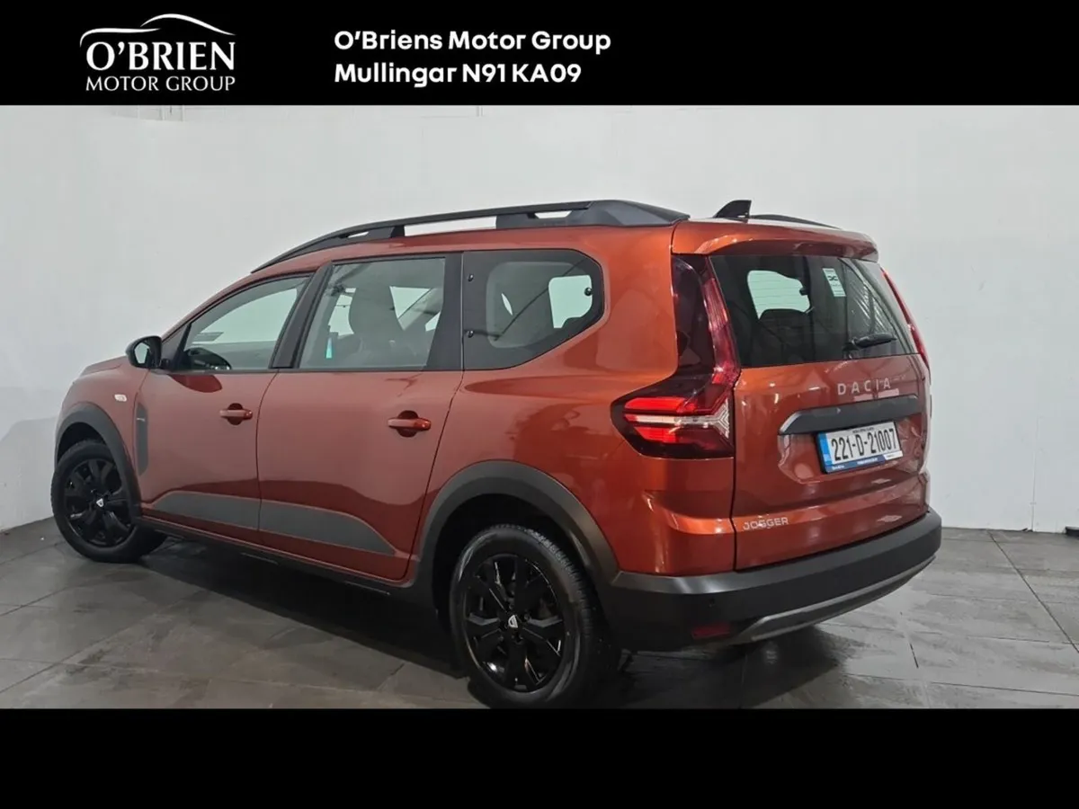Dacia Jogger TCe 110 Extreme SE - Image 3