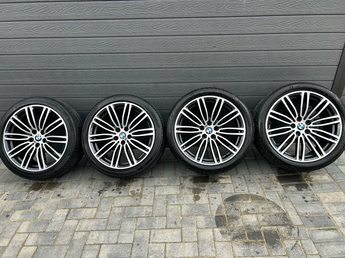 18” GENUINE BMW 5 SERIES ALLOY WHEELS & TYRES - Image 2