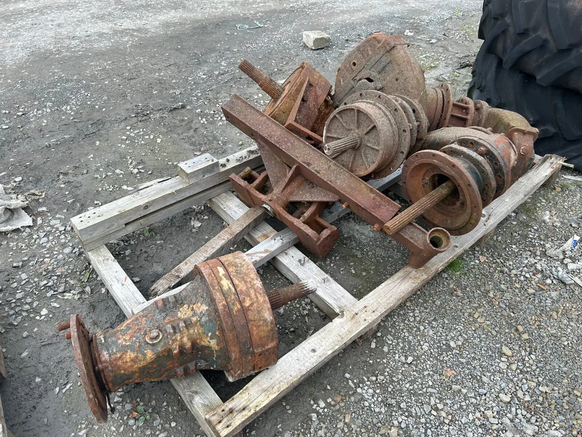 Zetor Half Axles €300 the lot - Image 2