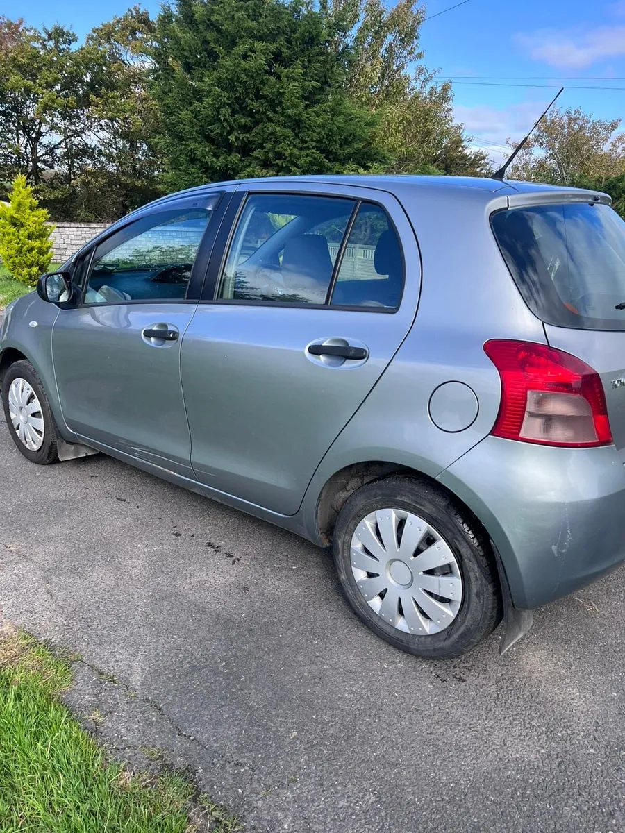 Toyota Yaris 1.0 Petrol - Image 3
