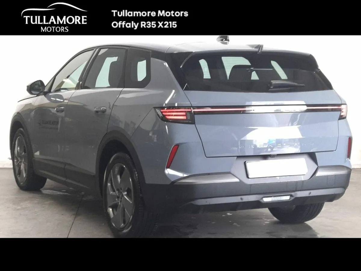 Opel Grandland Elegance PureTech 136 MHEV - Image 3