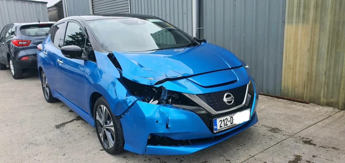 212 NISSAN LEAF EV - Image 3