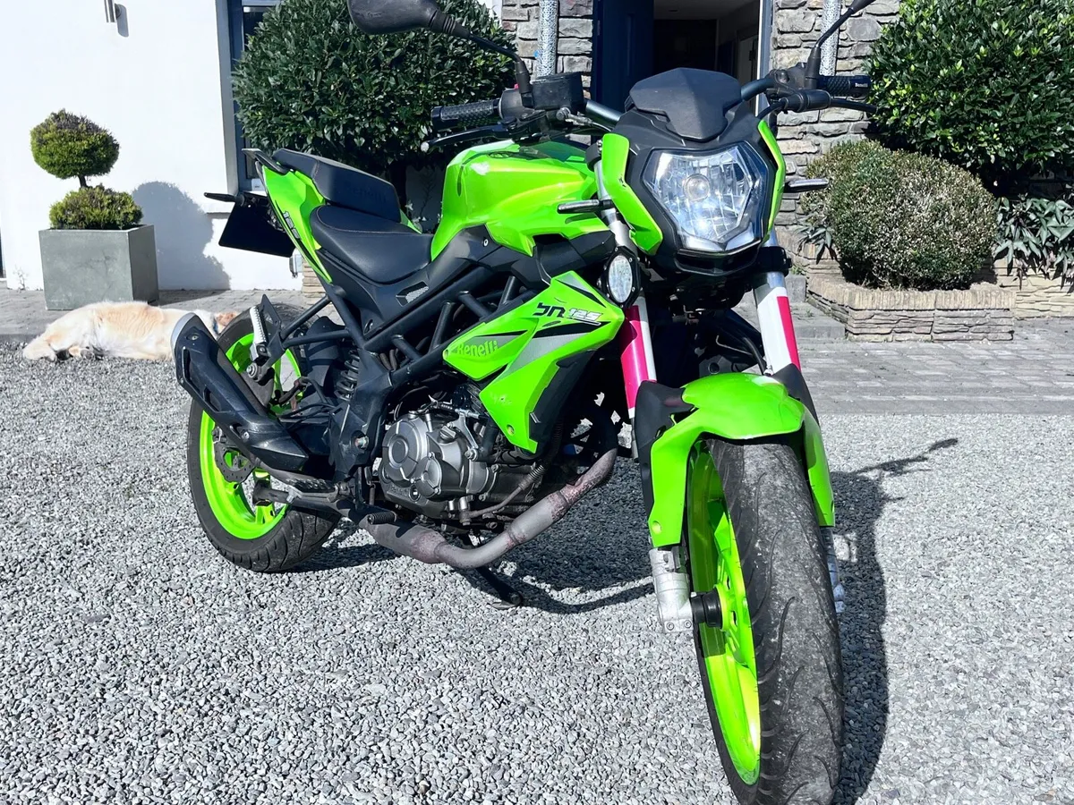 Benelli BN 125 - Image 1