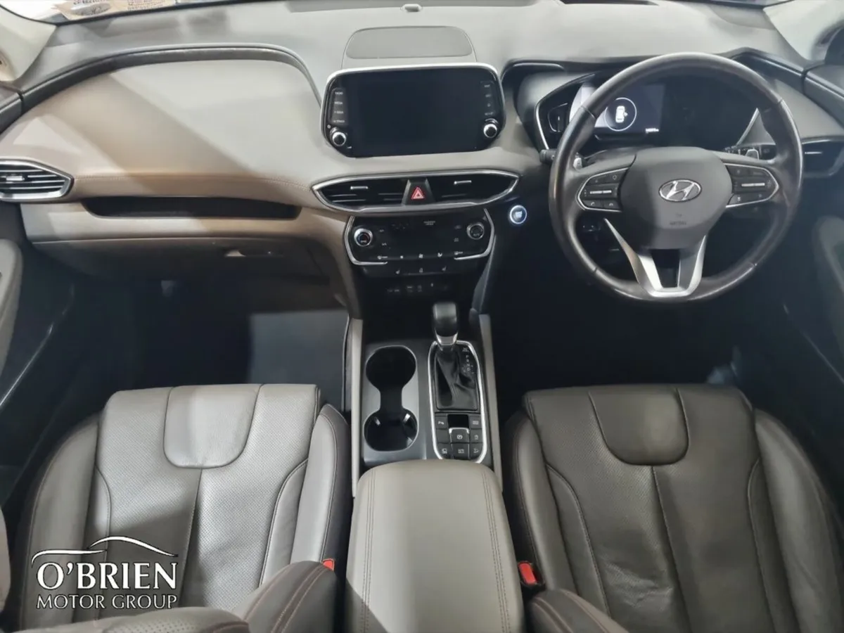 Hyundai Santa Fe 2.2 CRDi 4WD Premium Plus Auto - Image 2