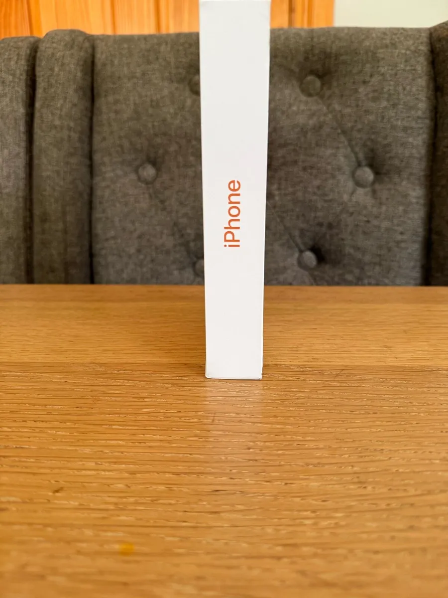 Brand new Apple iPhone 17 PRO (SIM FREE) - Image 2