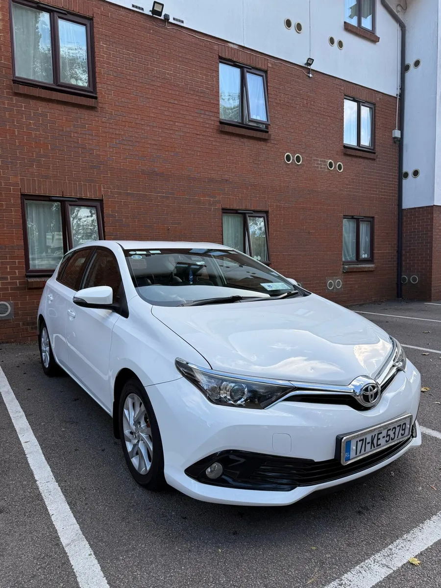 Toyota Auris 1.4 D4D Immaculate condition - Image 1