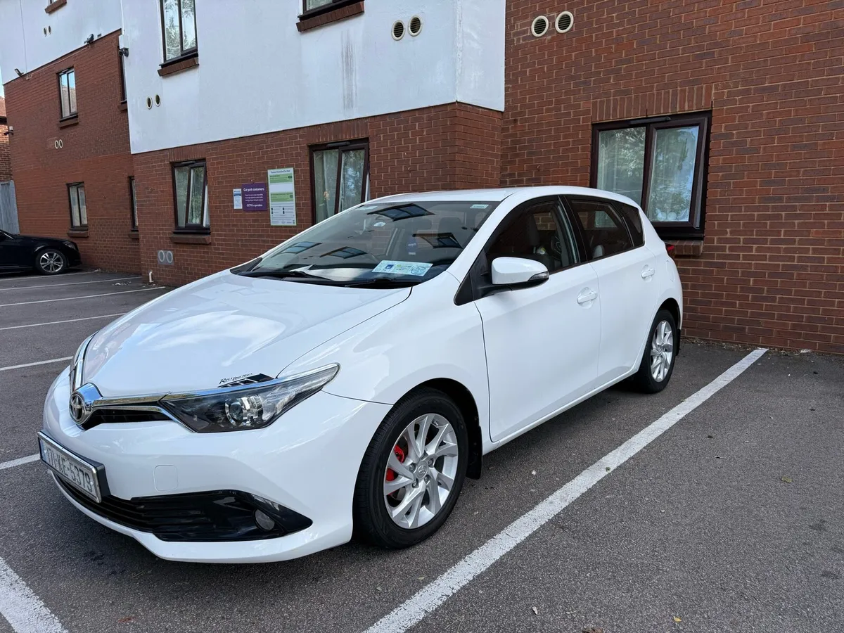 Toyota Auris 1.4 D4D Immaculate condition - Image 2