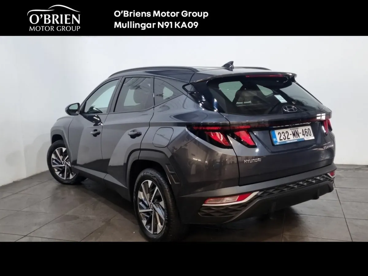 Hyundai Tucson 2WD Executive - Image 3