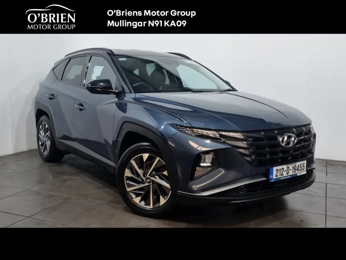 Hyundai Tucson 2WD Executive w.2 Tone Roof - Image 1