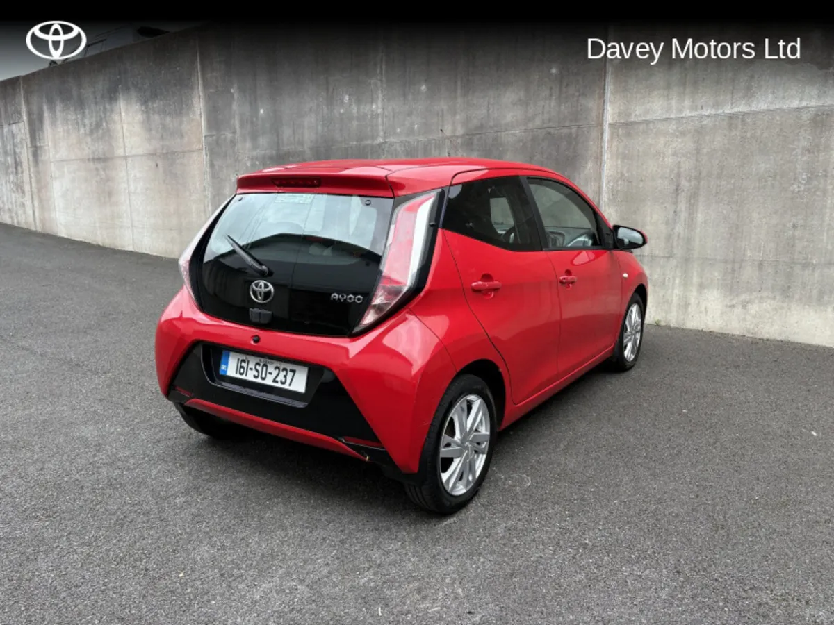 Toyota Aygo AYGO 1.0 5DR X-PLAY+ - Image 2