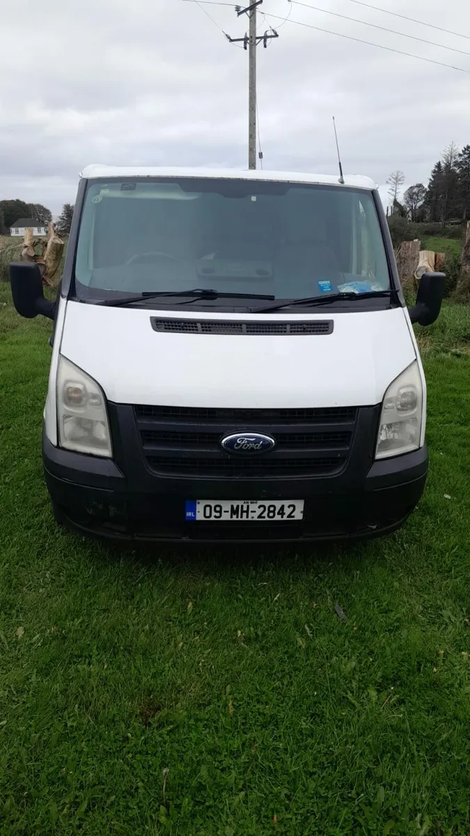 Ford Transit - Image 4