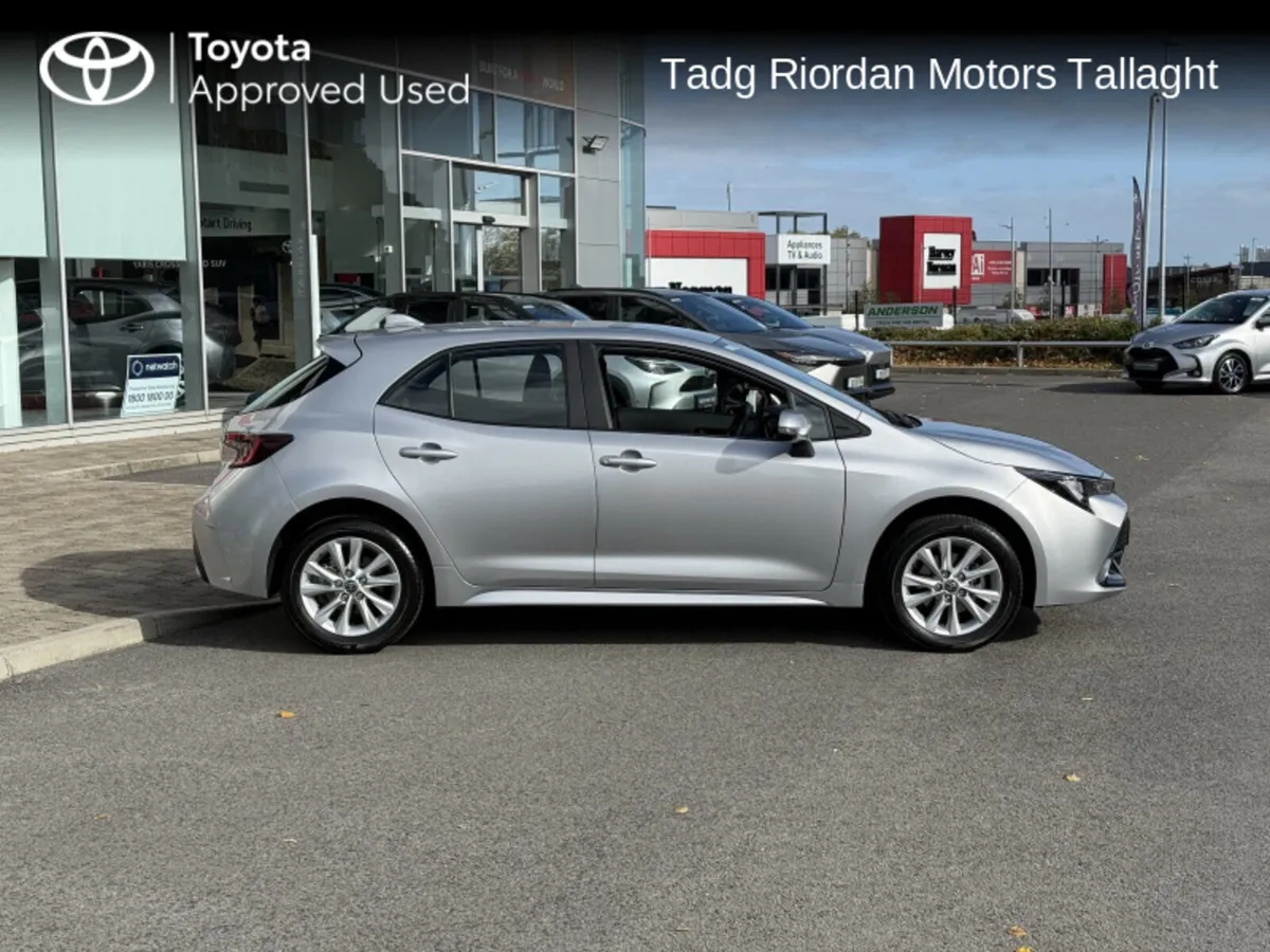 Toyota Corolla HB LUNA HYBRID - Image 3