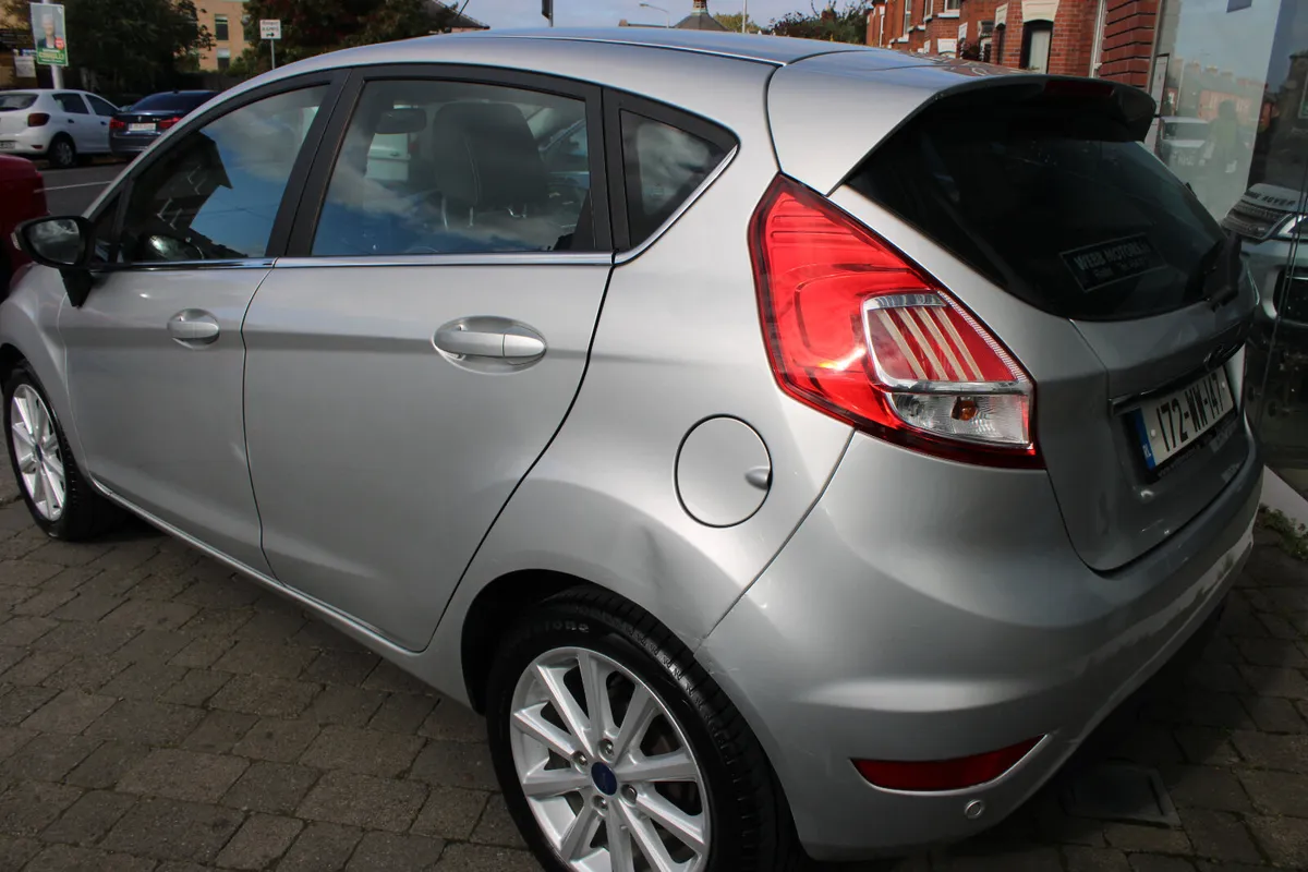 Ford Fiesta 1.2 PETROL TITANIUM 2017 *1 OWNER* - Image 4
