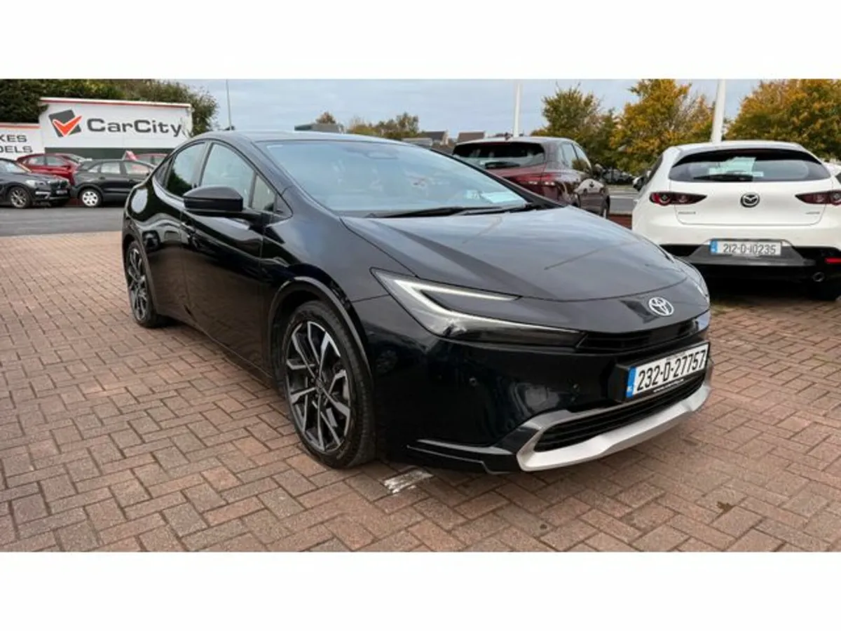 Toyota Prius Prius Plug-in Hybrid 4DR Auto - Image 1