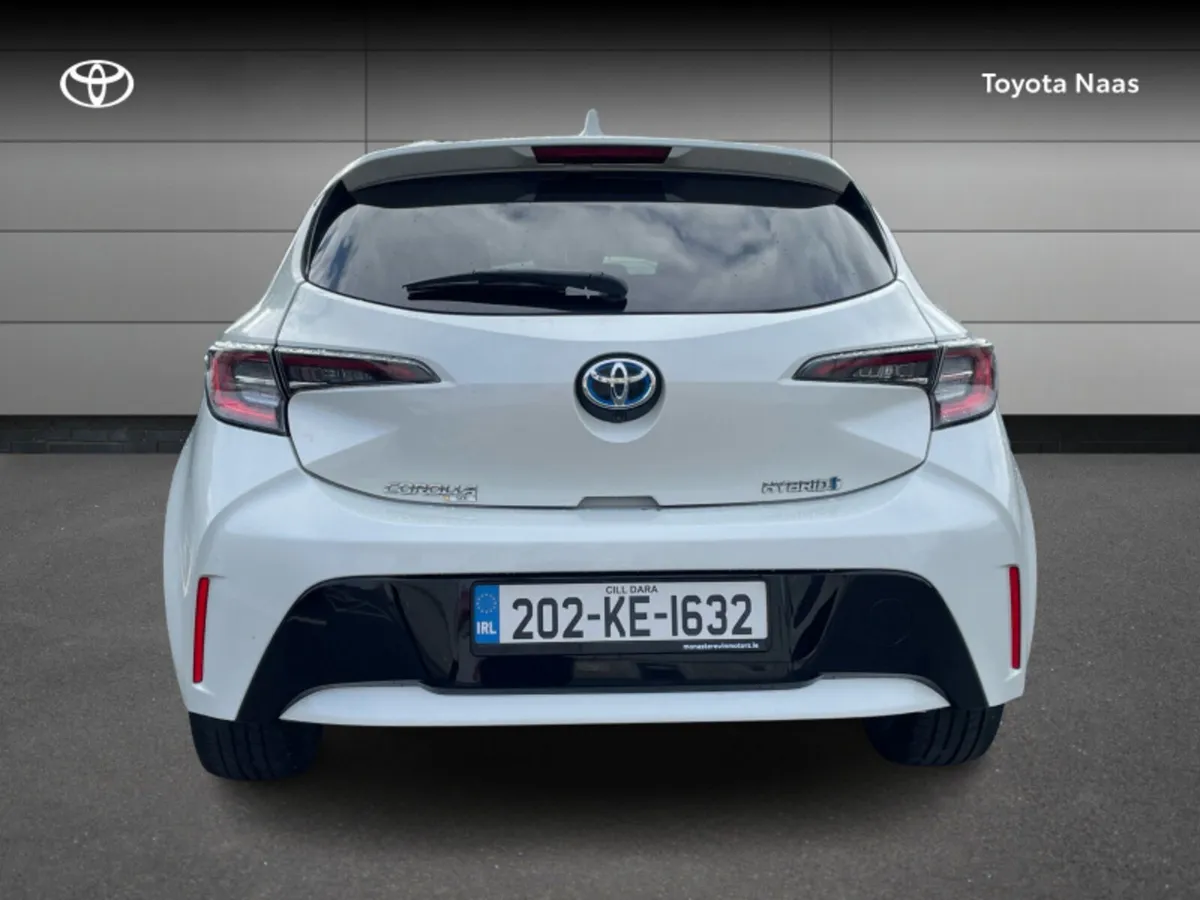Toyota Corolla COROLLA HYBRID SOL H/B - Image 4
