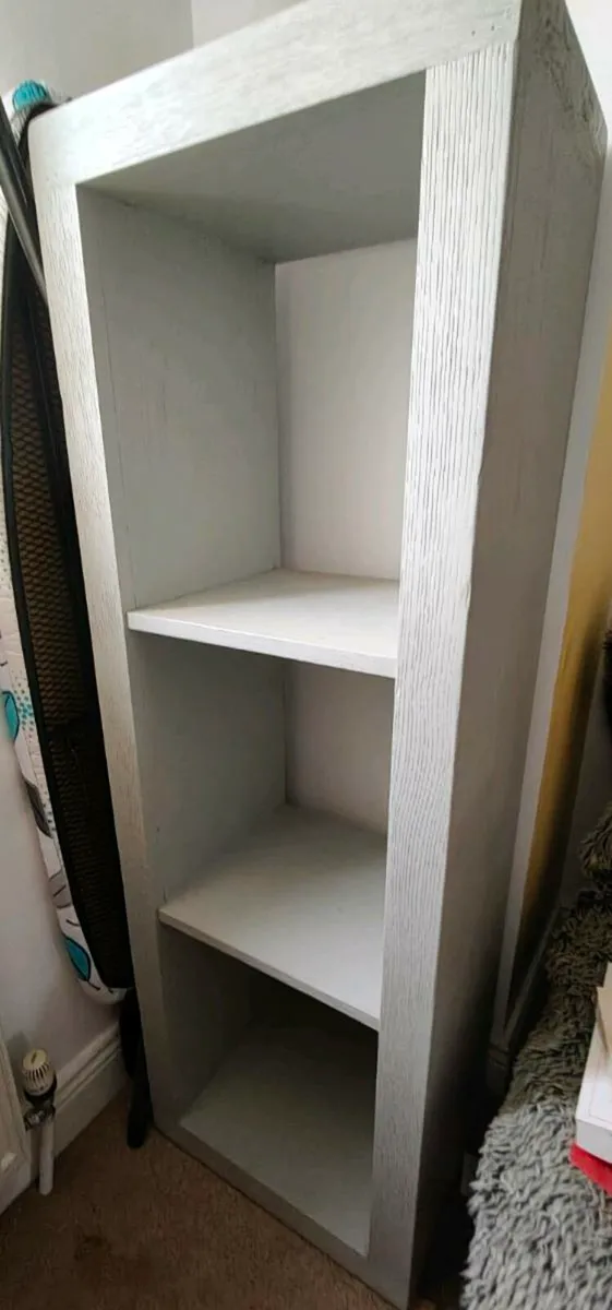 Unique shelving unit - Image 1