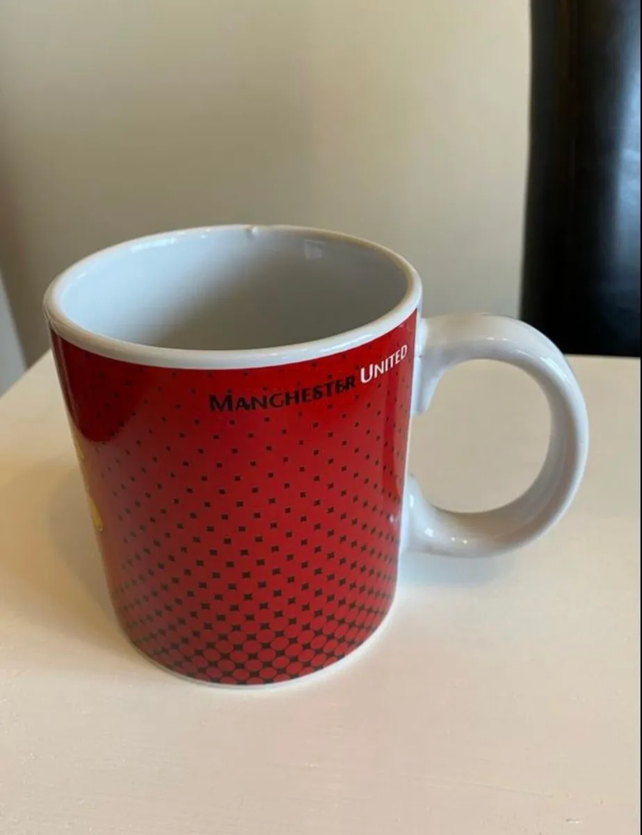 Big Manchester United MUFC mug / cup, like new - Image 2