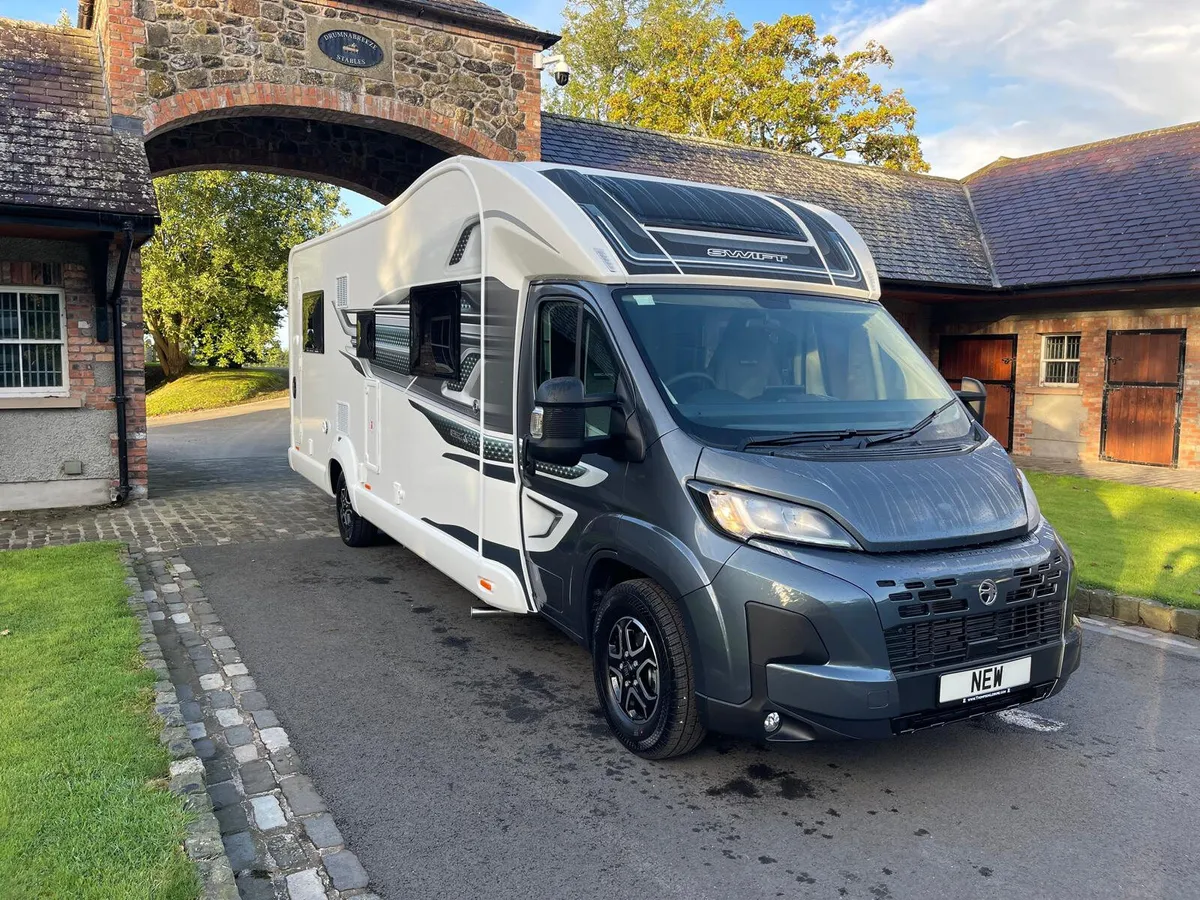 Swift Escape 674 - Automatic - Image 1