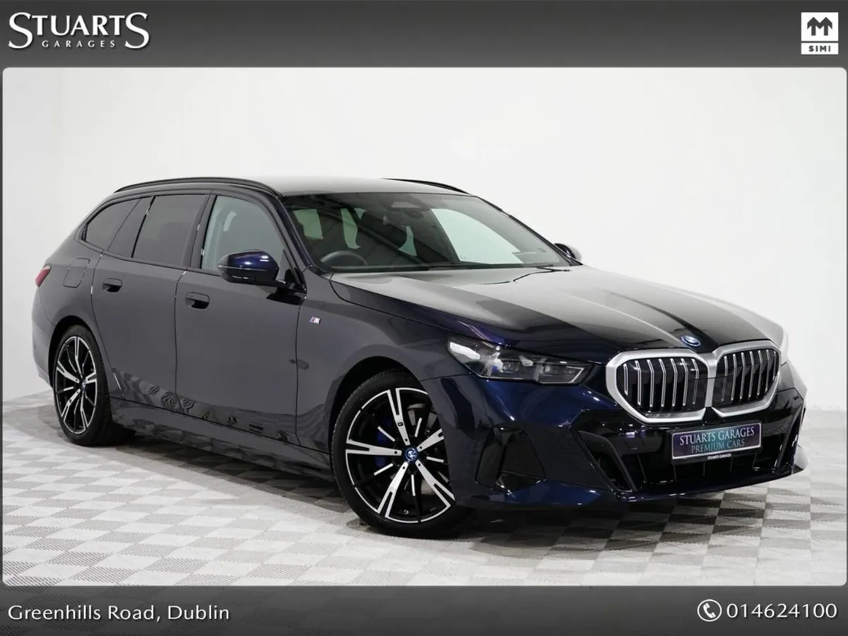 BMW 5-Series *COMFORT PLUS PACK – PANORAMIC SUNROO - Image 1