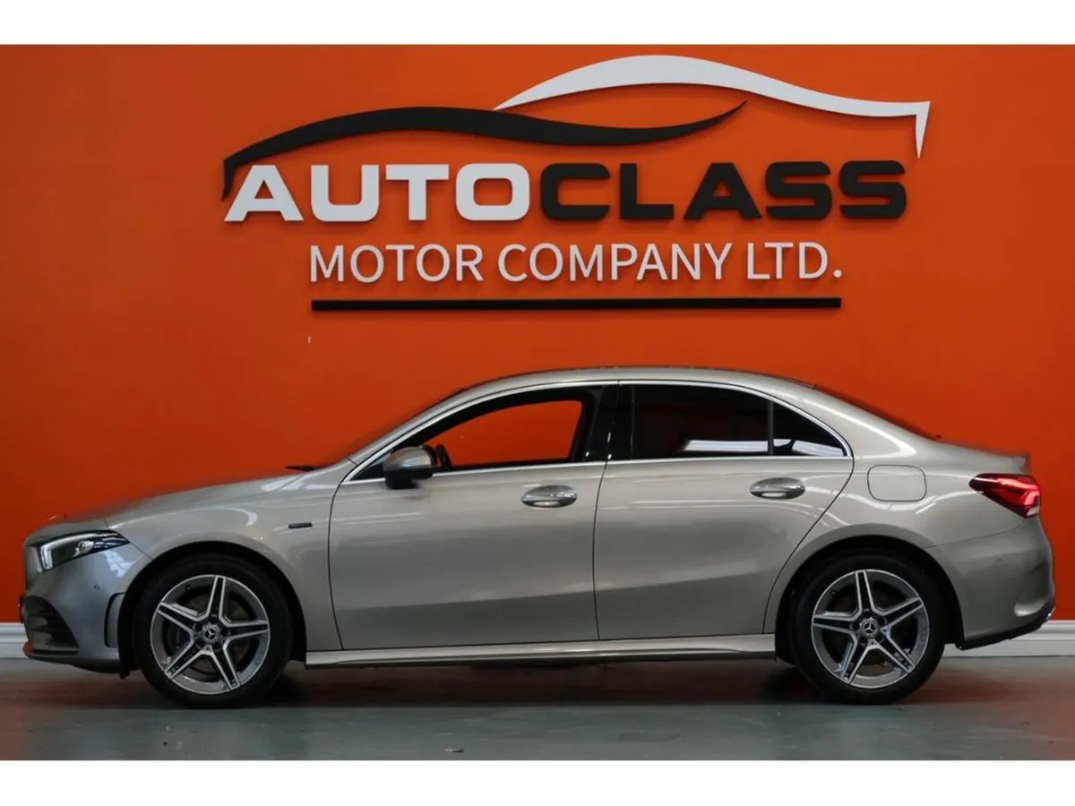 Mercedes-Benz A-Class A 250 E AMG LINE PREMIUM #12 - Image 4