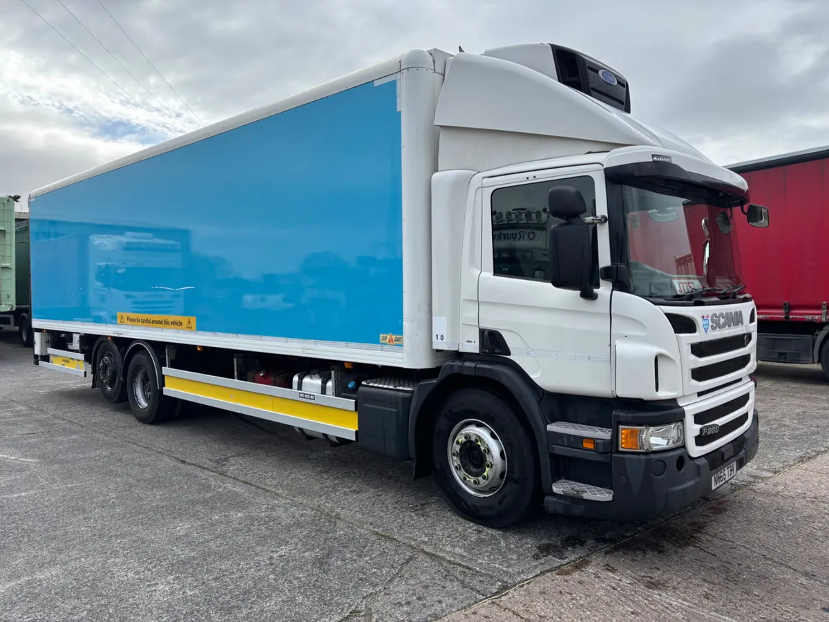 2016 Scania P280 Fridge 6x2 Rear Lift Axle Auto - Image 1