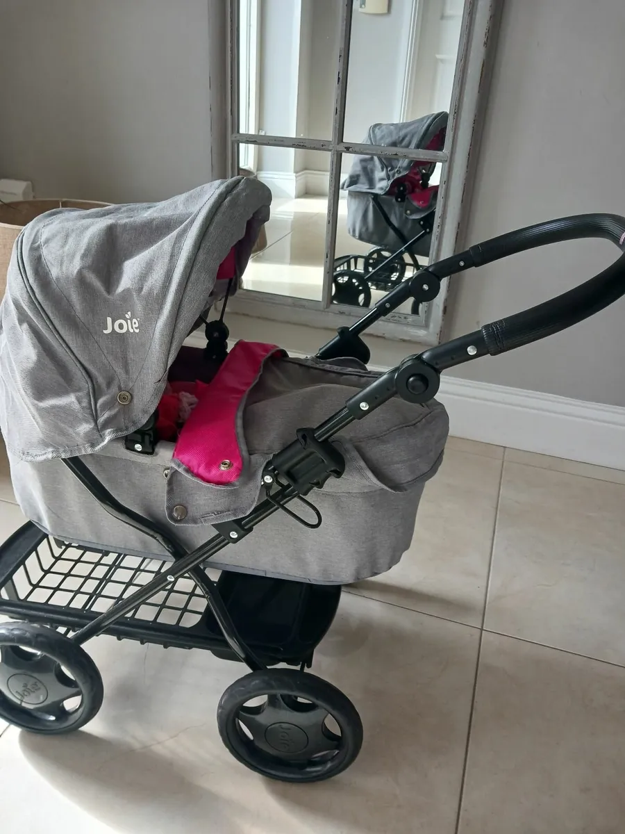 Joie kids play pram - Image 1
