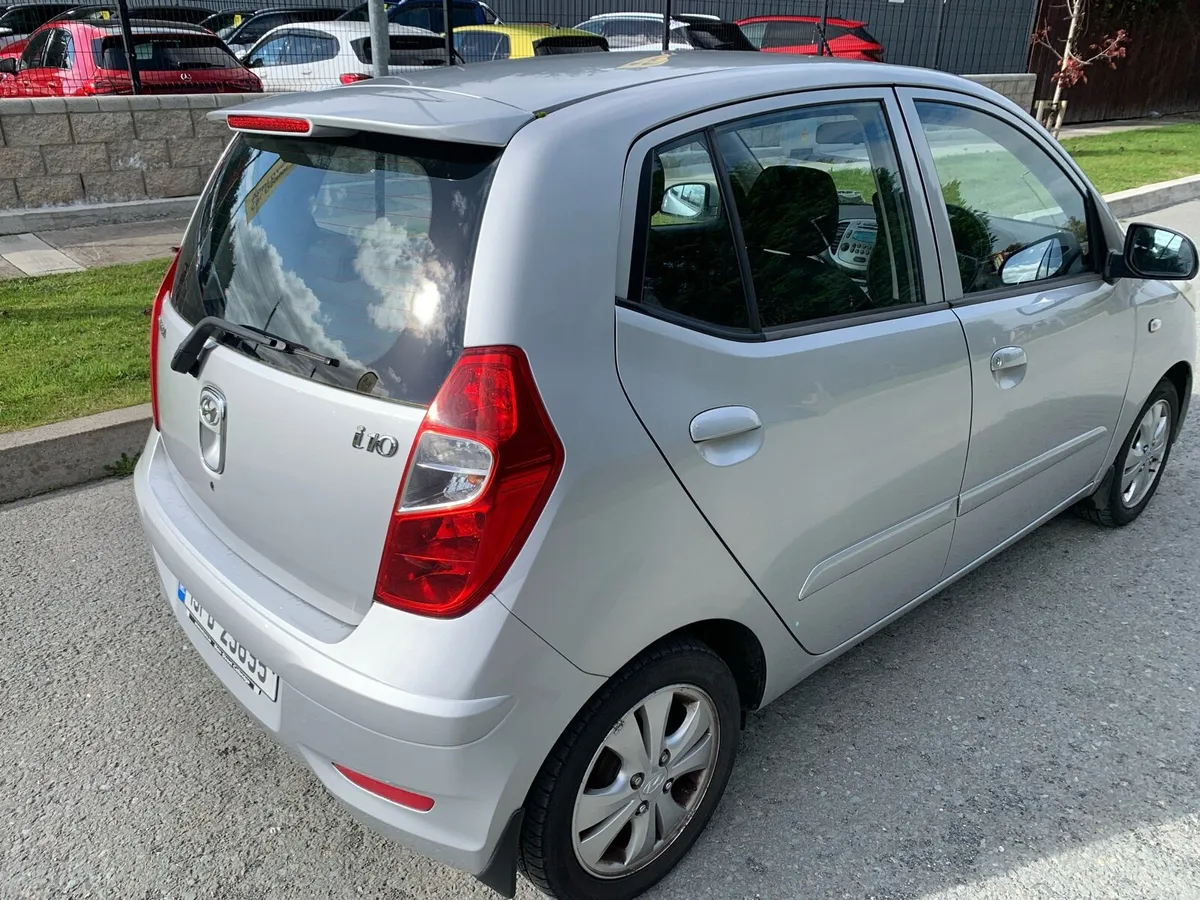 2013 Hyundai i10 petrol, Nctd 9/26, taxed 11/25 - Image 3