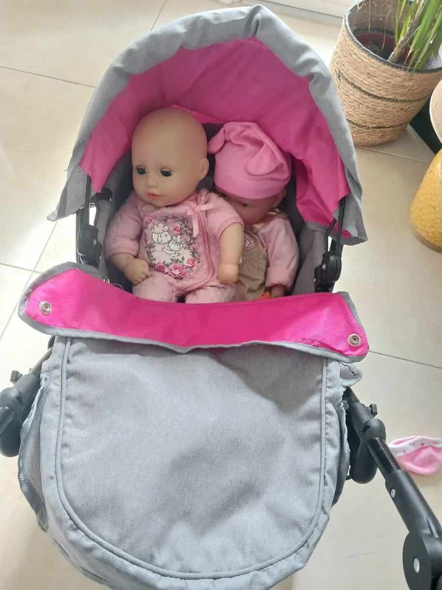 Joie kids play pram - Image 4