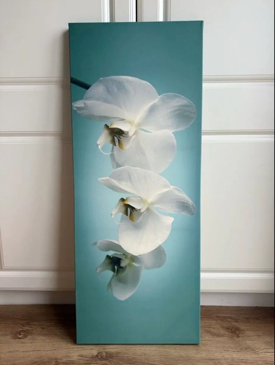 Flower canvas, like new - Image 1