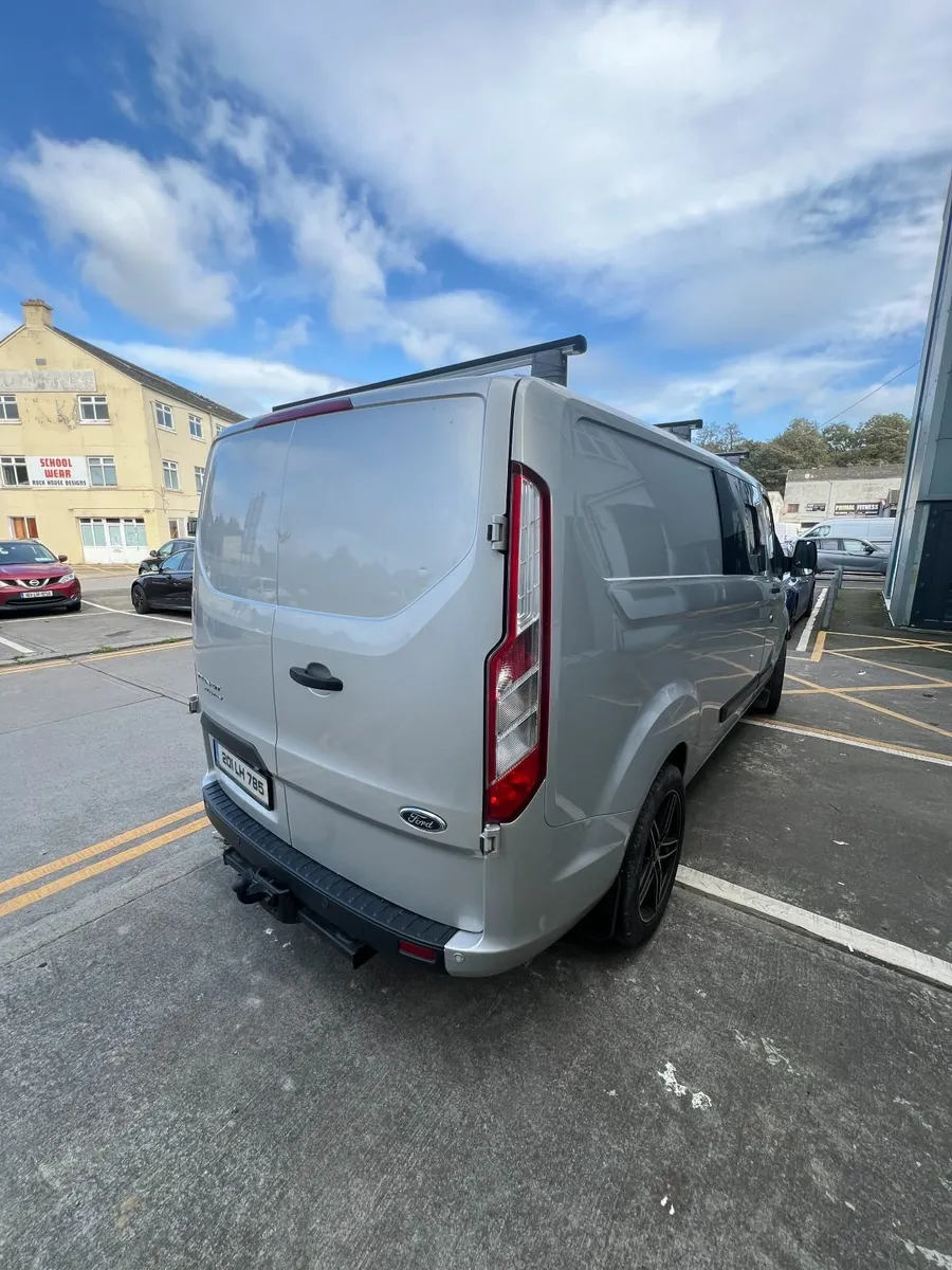 Ford Transit 2020 - Image 2