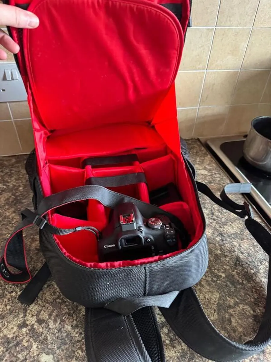 Canon EOS 2000D + EF-S 18-55mm IS II Lens + Backpack - Image 3