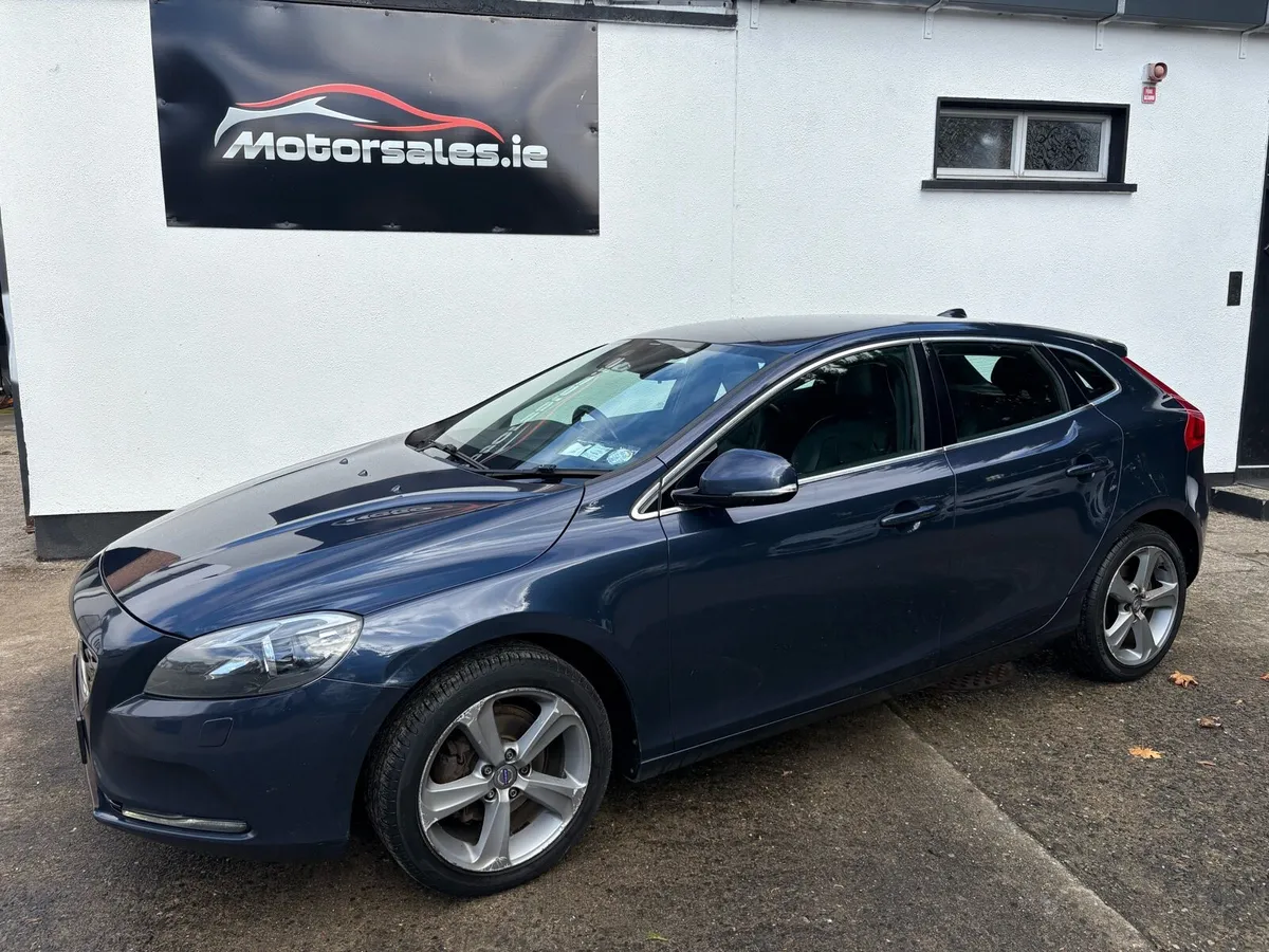 Volvo V40 D2 - Image 3